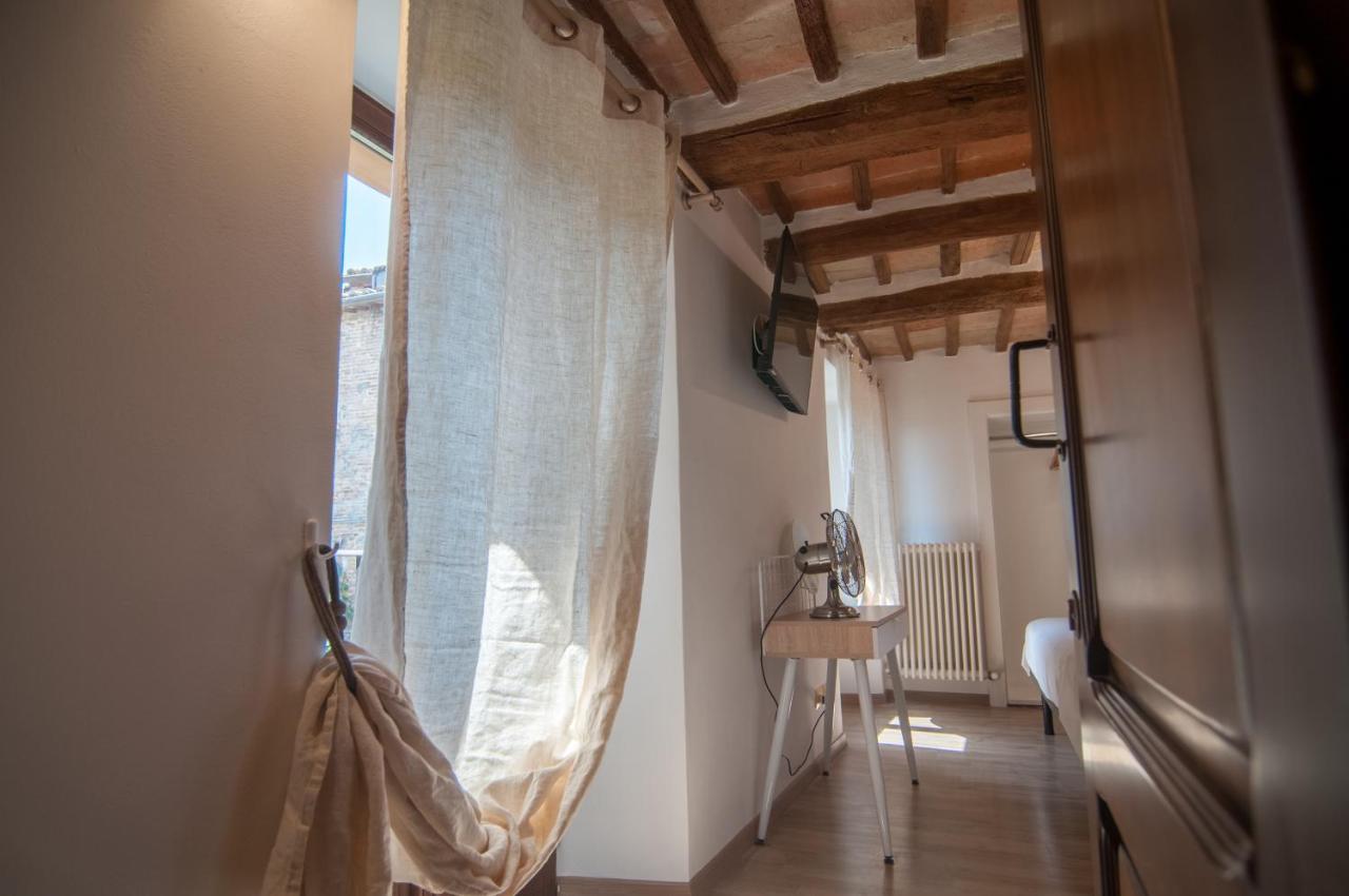 Umbrian Concierge - La Casa Dei Pellari Hotel Perugia Eksteriør billede